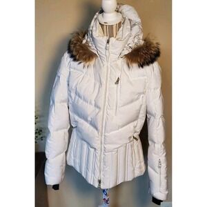 A Diamond In The Snow Jacket White w/ Faux Fur Trim 100% Goose Down Ski Winter